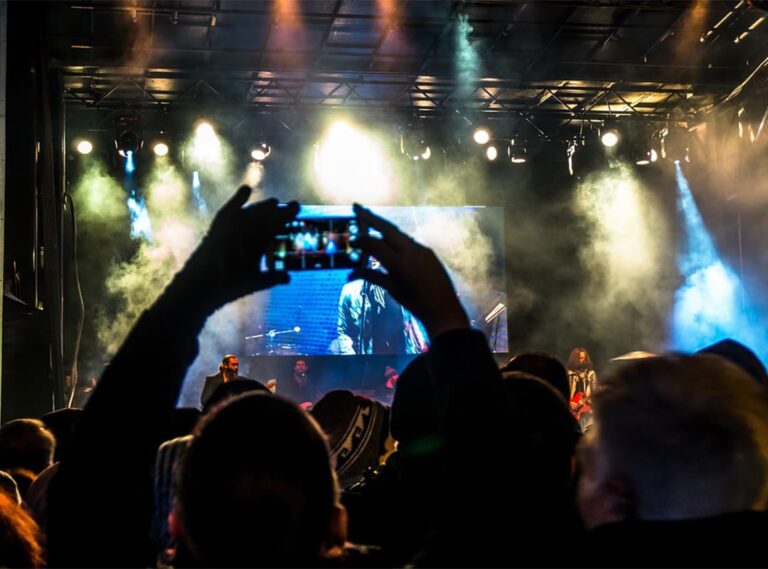 Comparing the Texas Indie-Folk Festival with Other Indie-Folk Festivals Worldwide